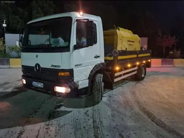 Urla Uzun Bomlu Beton Pompası